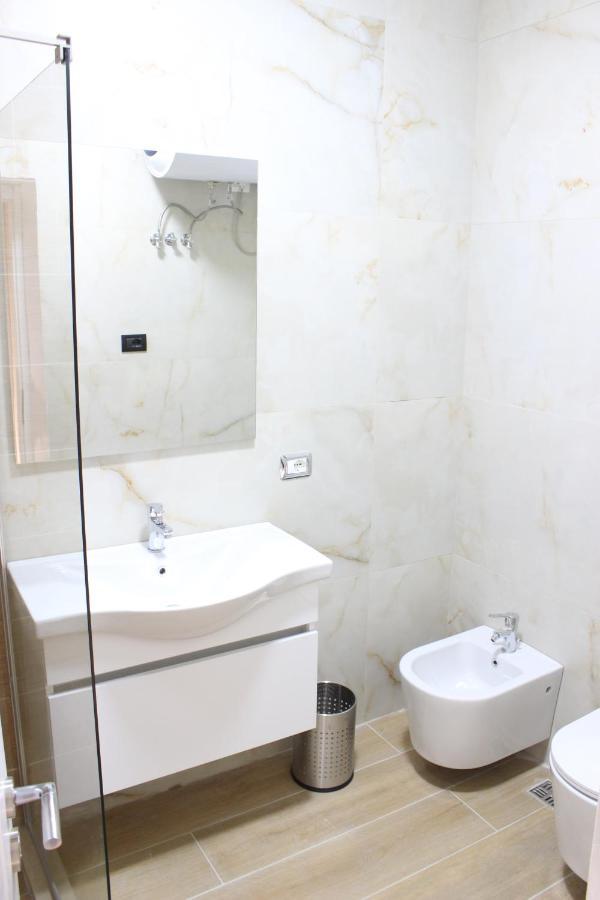 Piazza_Apartments_Tiranë Luaran gambar