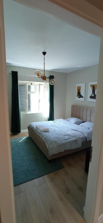 Piazza_Apartments_Tiranë Luaran gambar