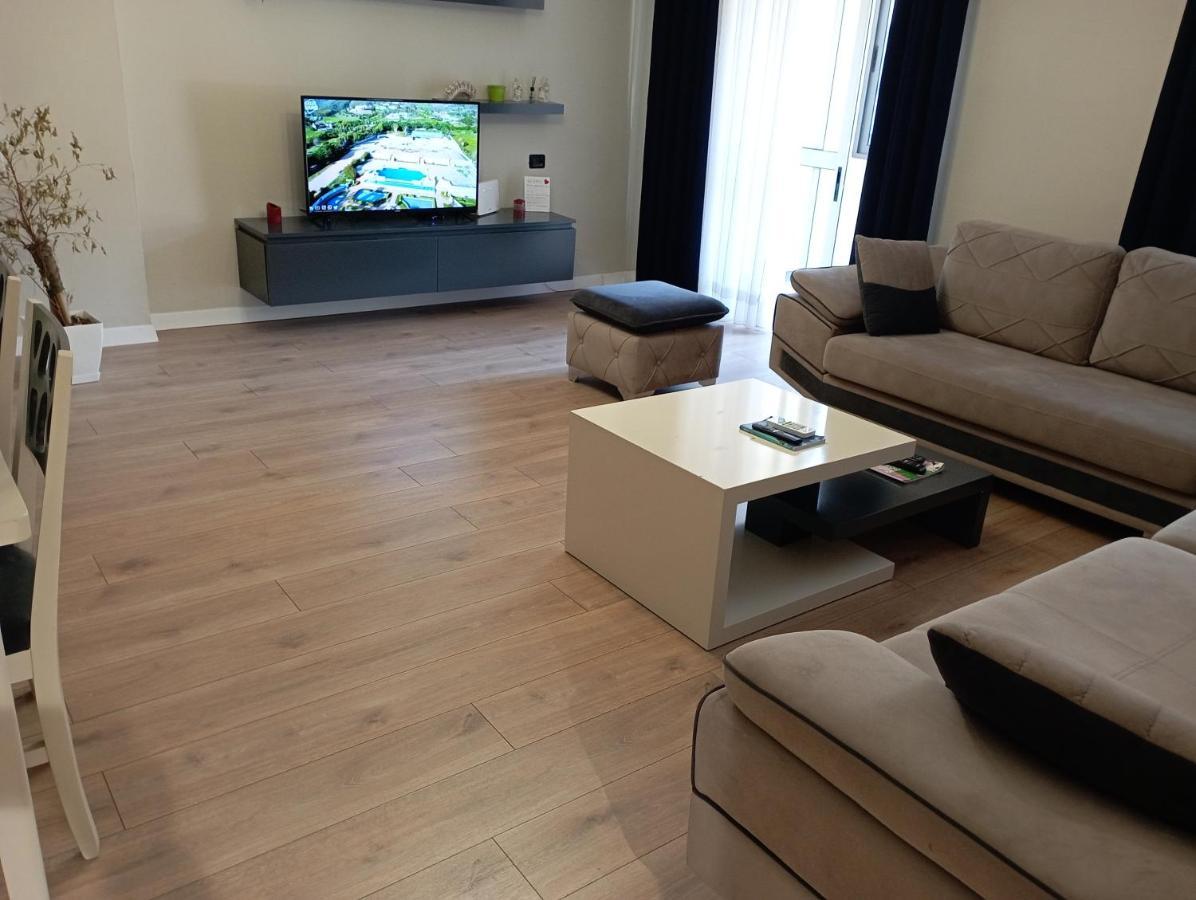 Piazza_Apartments_Tiranë Luaran gambar