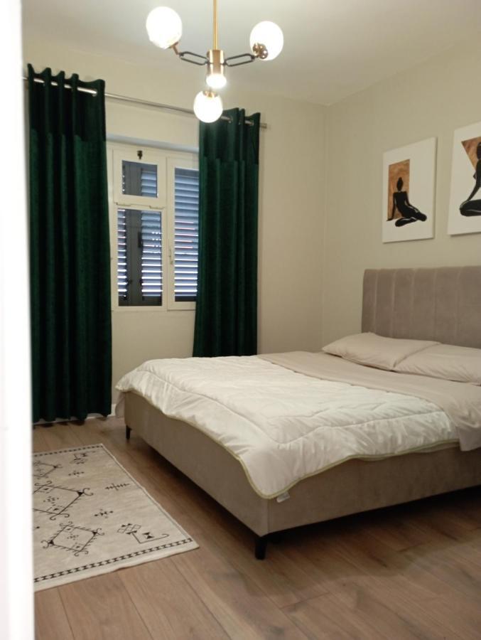 Piazza_Apartments_Tiranë Luaran gambar