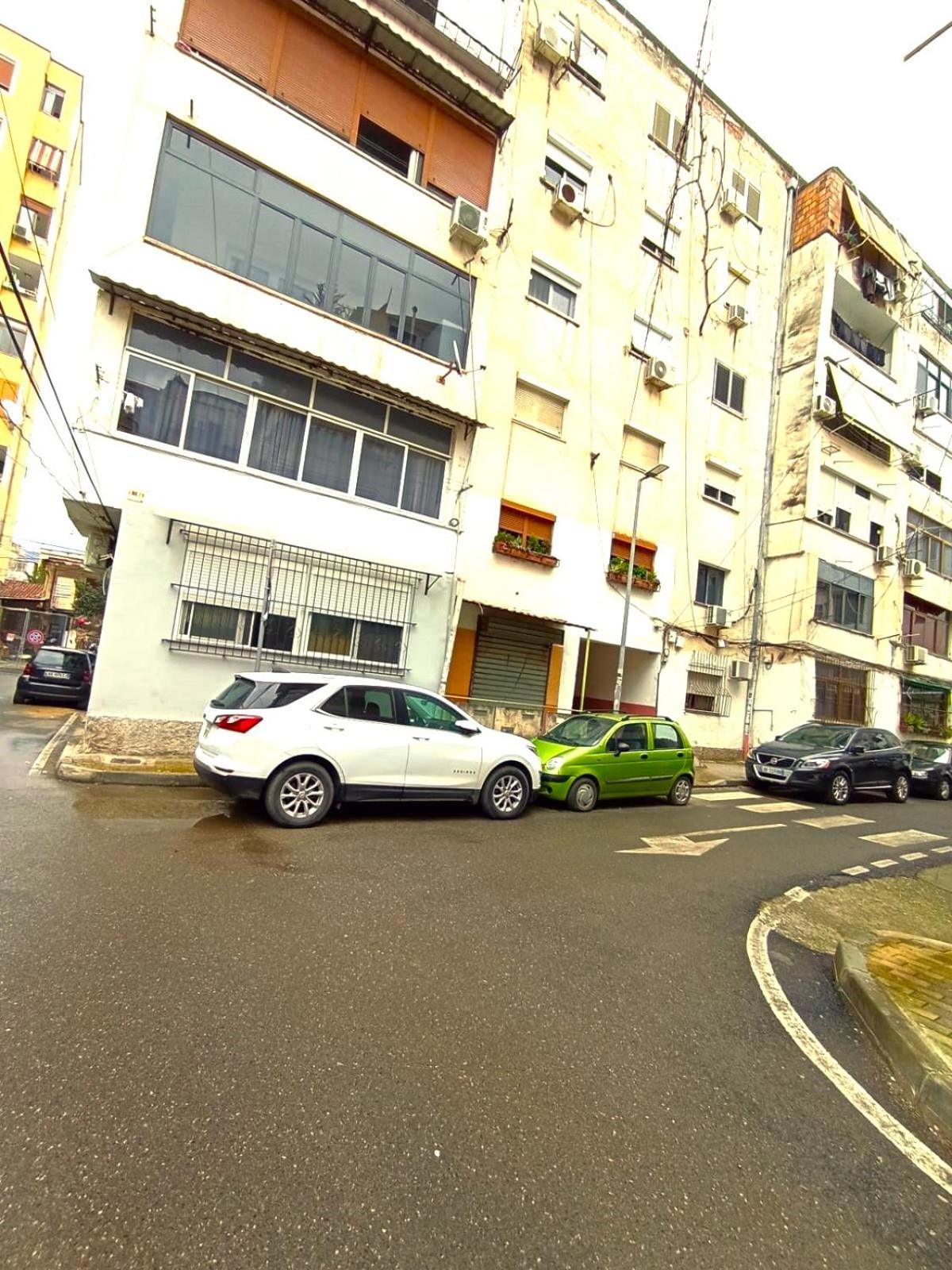 Piazza_Apartments_Tiranë Luaran gambar